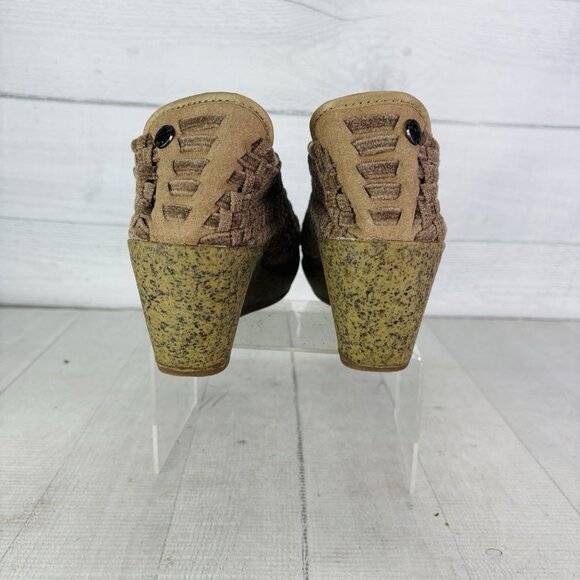 Bernie Mev Camel Basketweave Woven Stretch Slip On Wedge Heel Shoes Size 38 US 7 - Picture 5 of 16